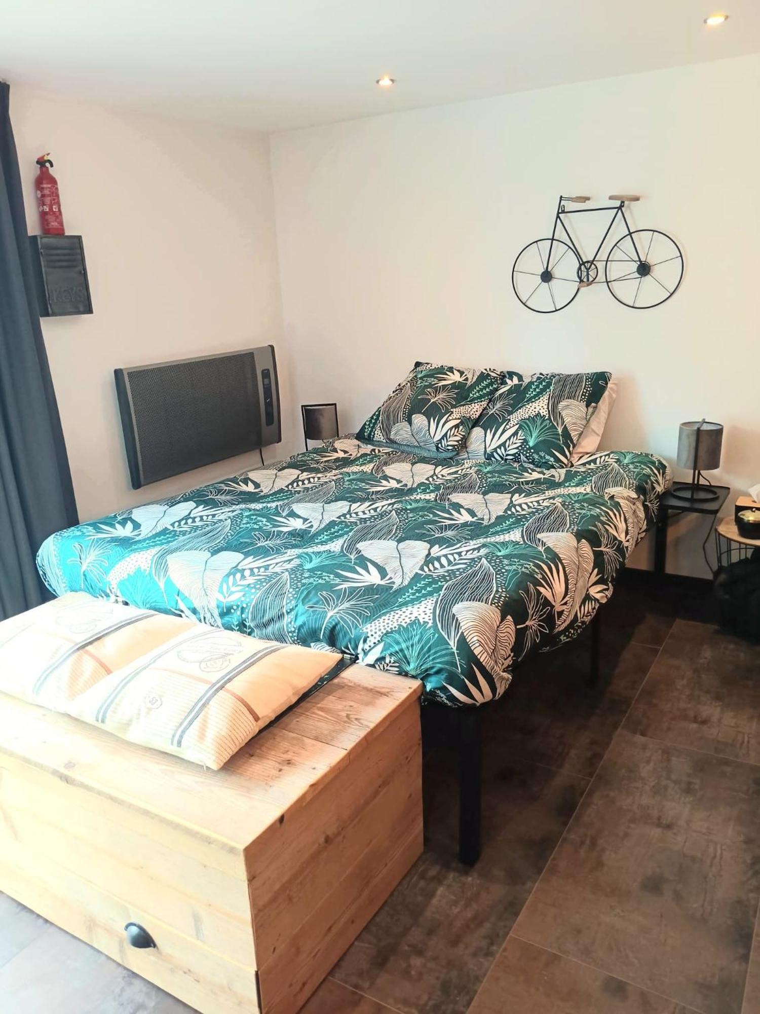 Apartment 3 - 3 Ambiances - Confort - Piscine Ouvert En Juillet Aout Han-sur-Lesse
