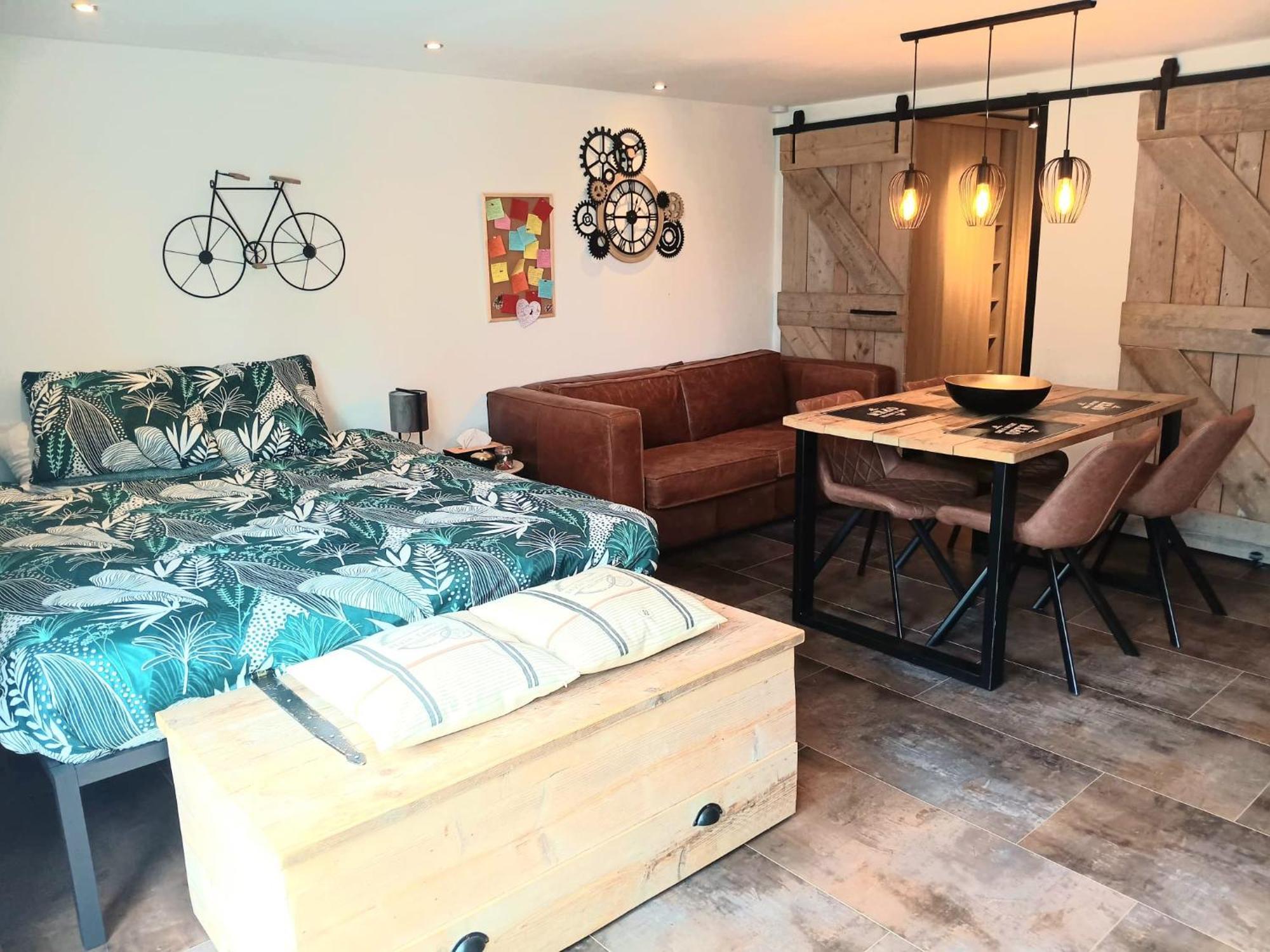 3 - 3 Ambiances - Confort - Piscine Ouvert En Juillet Aout *
